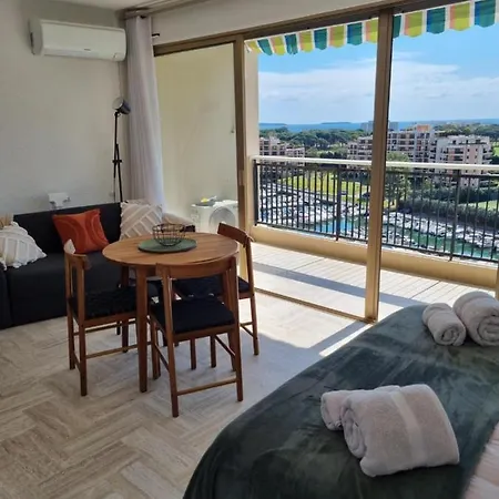 Studio Cannes Marina -golf&plage Apartment *