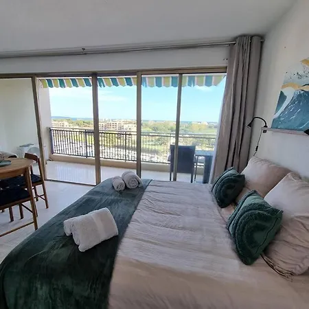 Studio Cannes Marina -golf&plage Apartment *